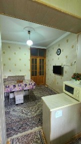Продаётся 4/4/4 на Карасу-2 Среднее состояние Удвоенный зал Не торец