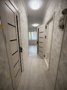 Дубовая 1-комнатная, кирпич галерейного типа, 28 м2, чистая.