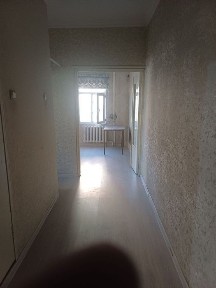 Продам 1 комнатную. Метро ТУРОН Звоните всё обясню.