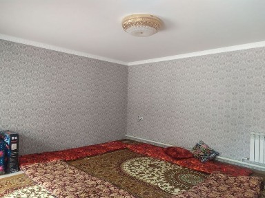 Tinchlik metroda qizlaga xazaykali uy ijaraga beriladi