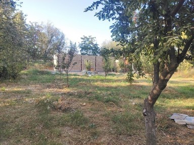 Uchastka uyi bilan arzon narxda