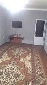 1 xonali uy sotiladi