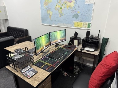 Срочно продается офис всё мебели и техники булиб тулашгаям берилади