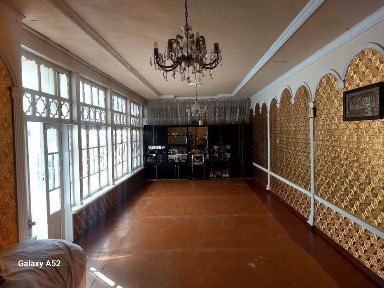 СРОЧНО ПРОДАЁТСЯ ДОМ non bozorchani arqasida Dari zanjir mahalasida