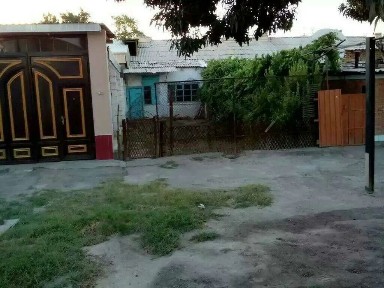 Продаётся 3х комнатная квартира. Г. каган Ул. Хакикат 1.