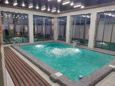 Продаётся дом 70 сот с дачным бизнесом 5 км от Ташкента 15000 бир ойда