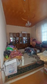 Uy sotiladi srochno