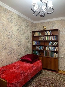 Медгородок ТашМИ - 3 хона котта майдонли квартира сотилади евроремонт