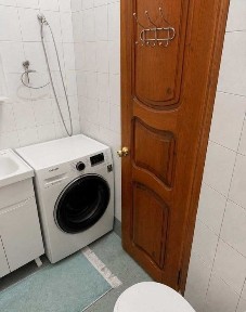 СРОЧНО! ПРОДАЁТСЯ 4-х ком. кв. 3 этаж. Мирзо Улугбекский р. Феруза-2