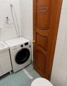 СРОЧНО! ПРОДАЁТСЯ 4-х ком. кв. 3 этаж. Мирзо Улугбекский р. Феруза-2