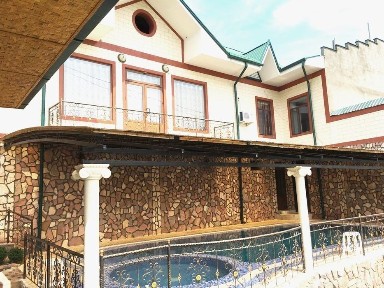 Dacha uy sotilad