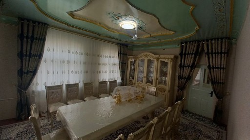Срочно продам Бирлик улица Садокат есть варианты.
