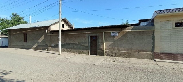 Toshkent tuman Kelesda 4 sotix xovli joy sotiladi.