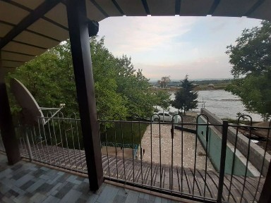 Dacha sotiladi Bozsuvda