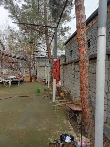 Продается дом с участком 8 сот. в 15 мин. от Ташкента (бывш Политодел)