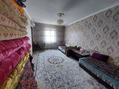 Продается своя 4 комантая квартира