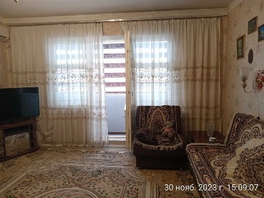 С мебелью за паркентским рынком