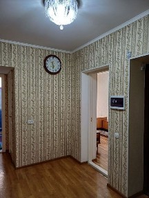 Самарканд Шахар КИМЁГАРЛАР махалласида 3 хонали квартира сотилади.