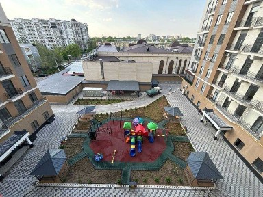 СРОЧНО ! Продается квартира в Яшнабаде 3/5/10 (83 кв/м) ЖК Авиасозлар