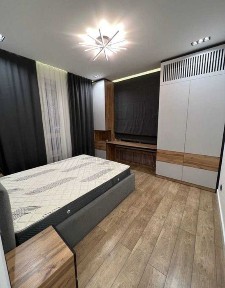 Сдам 3-х 1/4 комнатную квартиру в Ялангач, Эко Базар Р4