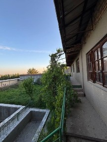 Dala hovli. 744 kv metr. Yashnabod tumani, daryo bo'yida joylashgan….