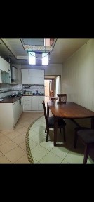 Метро Ойбек. Первый этаж. Срочная продажа