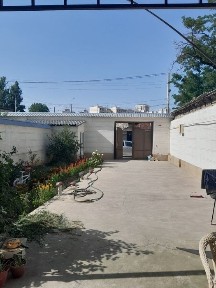 Сдаётся 5 соток 4 комнаты, 2 санузла (карасу-6) евродом