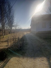 Участка ховли сотилади