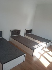 Kvartira bor 80$