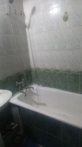Chilonzor 9 arenda yosh oilaga yoki 2 qizlaga