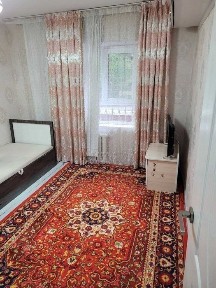 Бодомзор метро, 4 хоналик, 2-қават, ғишлик уй