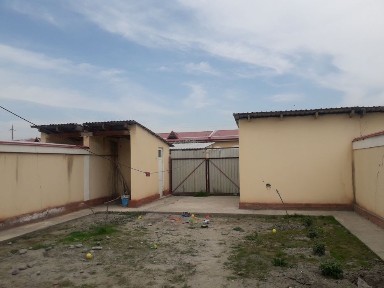 2 so'tixli uy srochna sotiladi