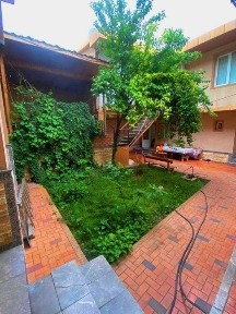 ПРОДАЕТСЯ ДОМ Отличное Локация Для проживания И для Гостиницы