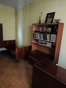 Продаётся своя 2-х комнатная квартира