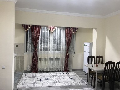 Аренда метро Айбек 3 комн