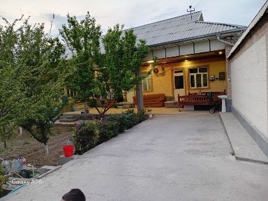 Арзон срочна ховли сотилади
