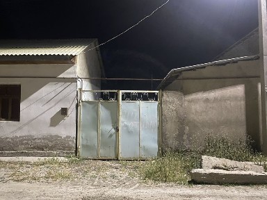 Uy sotiladi srochna