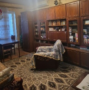 метро Буюк Ипак Йули, Чайхона Салом, 77 серия