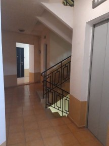 Yakkasaroy zavatskoy kochada 4 xonali kv