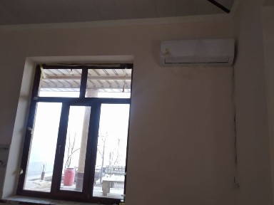 Pulmuğobda hovli 6 sotiq srochno sotiladi
