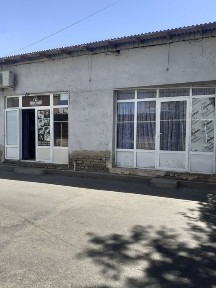 Hovli sotiladi 1.5 sotixli