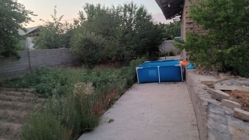 Hovli sotiladi kelib kòrishib kelishiladi