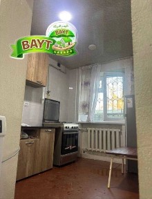 1/1/4, Chilonzor 6 mavzesi, G'ishtlik дом, продаётся квартира ~