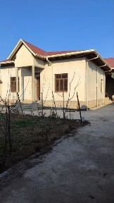 Uy sotiladi Dustlikda