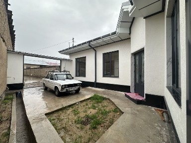 Уй сотилади 100% битган яашашга таёор уй абдурахмонов паваротидан 3 чи