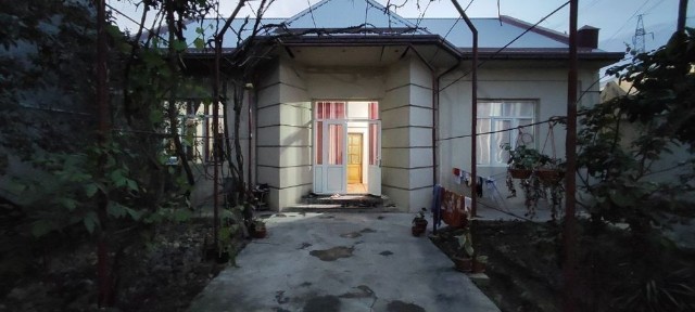 Uchastka sotiladi 11 sotix srochna