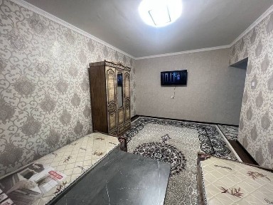 Сдается 1 комнатная квартира С обстановкой в горде Алмалыке