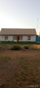 Xovli uy sotiladi 10 sotx Oxongaron tumani Ubaid qishlogi