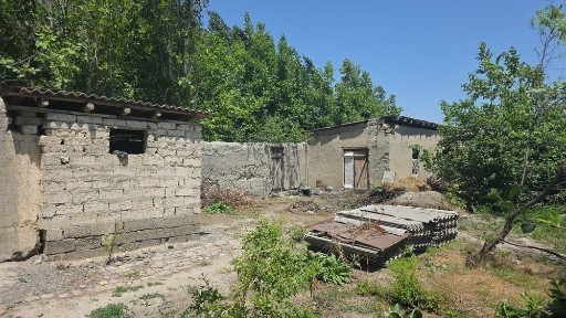 Уй сотилади срочно