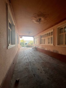 SROCHNO ! Xovli sotiladi ! 700m²